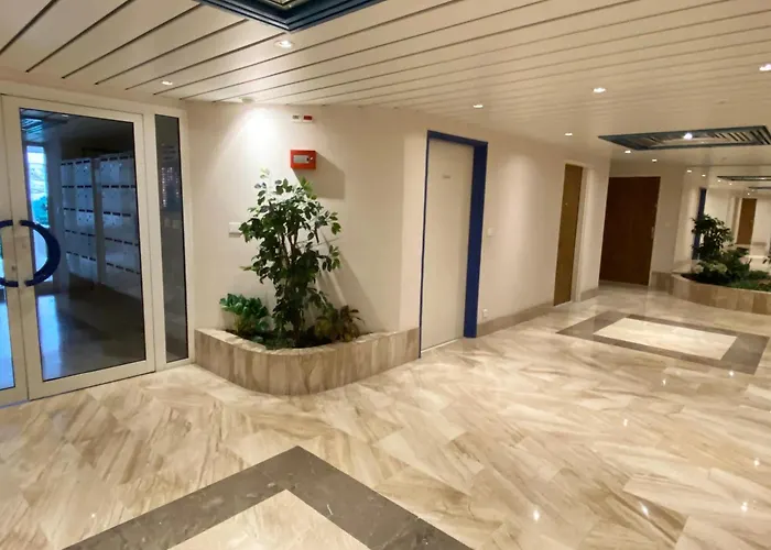 T3 Lumineux Avec Balcon, Garage Et Wi-fi - Et Commerces A Proximite - Fr-1-92-561 Apartment Les Sables-d'Olonne