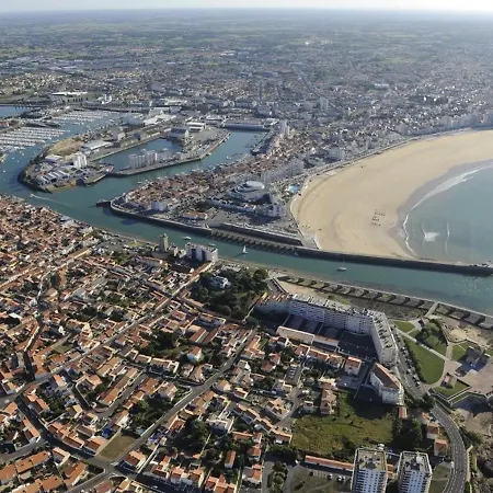 T3 Lumineux Avec Balcon, Garage Et Wi-fi - Et Commerces A Proximite - Fr-1-92-561 Apartment *