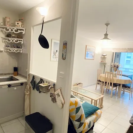 T3 Lumineux Avec Balcon, Garage Et Wi-fi - Et Commerces à Proximité - Fr-1-92-561