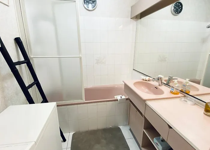 T3 Lumineux Avec Balcon, Garage Et Wi-fi - Et Commerces A Proximite - Fr-1-92-561 アパート レ・サ​​ーブル・ドロンヌ